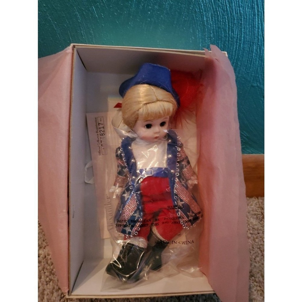 Madame Alexander Yankee Doodle - Picture 2 of 6